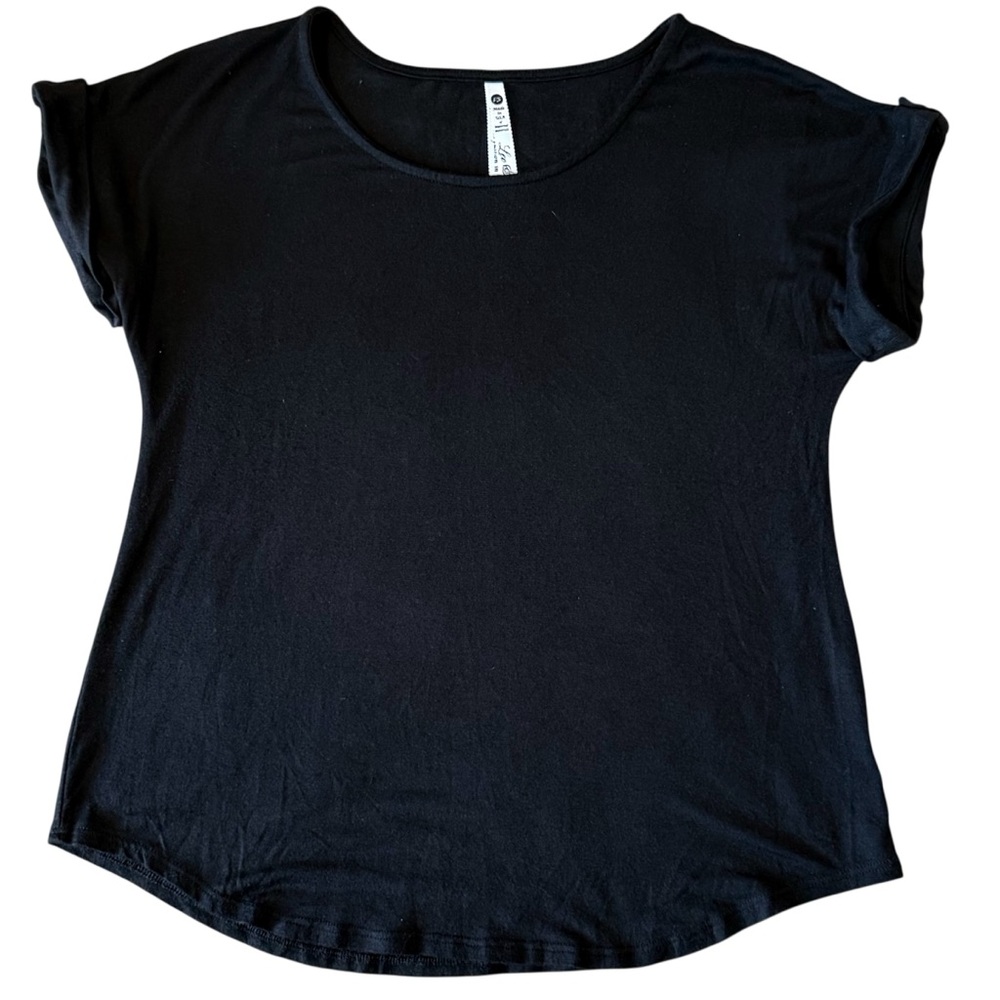 Leo & Nicole Womens Shirt Sz-Small/P Black Button Cuff Sleeves Soft Rounded Hem